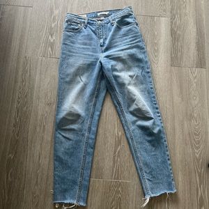 Levi’s Mom Jean